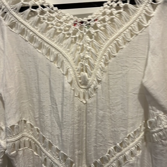 Vivid Collection Women’s White Summer Crochet Beach Summer Coverup boho chic - Picture 7 of 7
